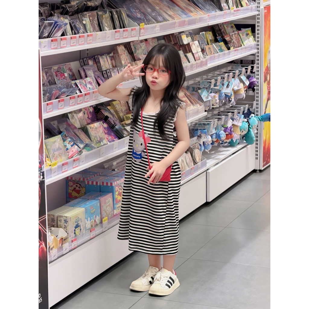 váy nhẹ nhàng , xinh xắn cho bé gái  (sunnybabyhouse)