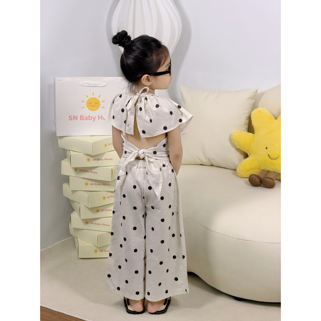 (sunny baby house - sẵn) set chấm bi dễ thương cho bé , mặc được nhiều kiểu tự điều chỉnh