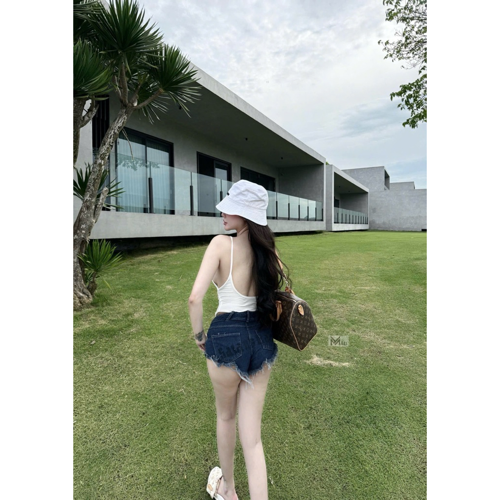 Áo 2 dây hở lưng mix đồ gợi cảm