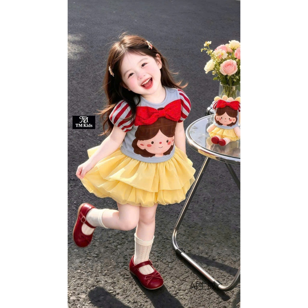 Set bé gái sành điệu, đồ bộ bé gái, áo in hình cô bé phối nơ đỏ nổi bật mix quần bí phồng 2 tầng 10-30kg Hami Kids