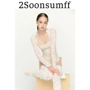 2Soonsumff Bikini 1 mảnh hai dây bản to ôm body kèm áo cardigan dài tay ren sexy, bộ đồ bơi cao cá