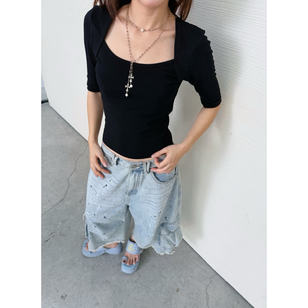 Remmus - Square Neck Tee | Áo thun cổ vuông tay lửng tôn dáng - BST Summer Slumber