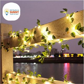 Dây leo giả lá thường xuân + đèn led 3M dùng để trang trí phòng làm việc, decor sự kiện quán cà phê