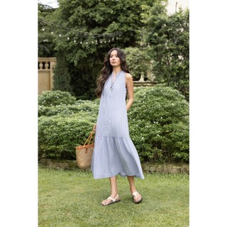 SWANLAKE | Váy Đầm Nữ Suông Đuôi Cá Cotton Sọc Cổ Trụ Xẻ V Cài Nút Sát Nách Du Lịch Dạo Phố D13912