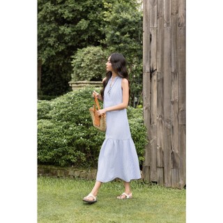 SWANLAKE | Váy Đầm Nữ Suông Đuôi Cá Cotton Sọc Cổ Trụ Xẻ V Cài Nút Sát Nách Du Lịch Dạo Phố D13912