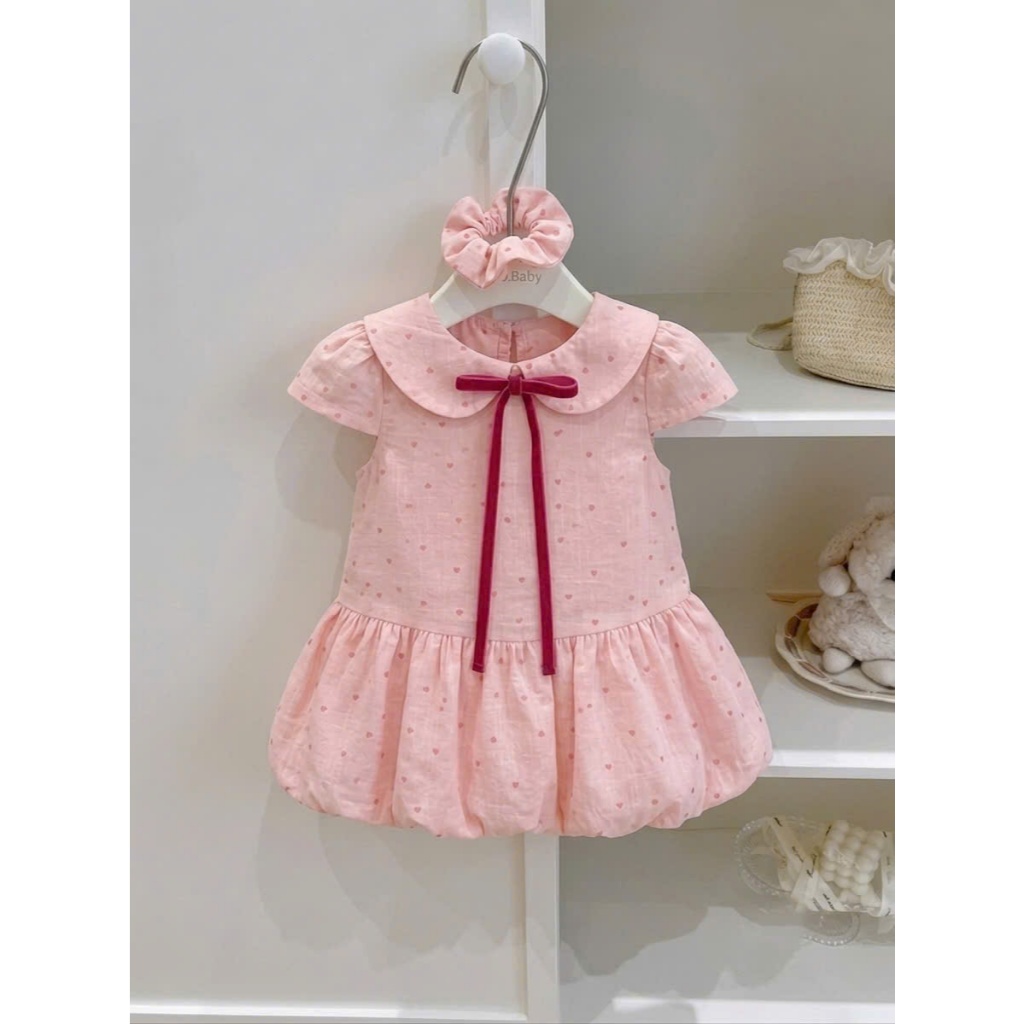 ĐẦM BABYDOLL HỌA TIẾT CHẤM BI CỔ SEN CHO BÉ GÁI , VÁY BÍ PHỐI NƠ NGỌT NGÀO CHUẨN TIỂU THƯ