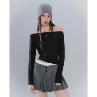 Áo kiểu trễ vai tay dài thêu logo MIMI TOP
