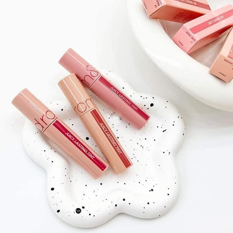 Son Tint Bóng Romand Juicy Lasting Tint màu 23 Màu Đỏ Nâu Nude