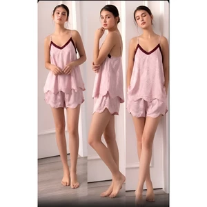 Bộ Đồ Ngủ Nữ Hai Dây Phối Ren Dáng Rộng, Đồ Mặc Nhà Chất Lụa Gấm Mềm Mịn Thoải Mái 2DC01