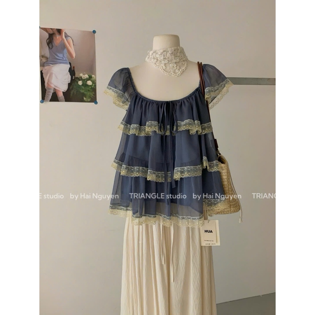 TRIANGLE - Yellow Blouse (Cân nhắc kỹ, return is not welcomed) Áo tơ phối viền ren vàng nhạt style thanh lịch và dễ mặc