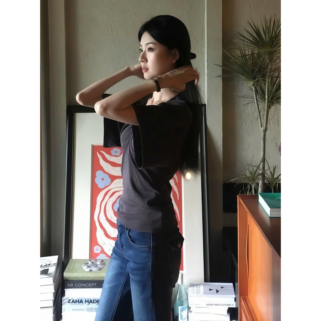 Áo thun tay lỡ xếp ly cổ tròn màu nâu ghi dáng vừa ATNT036 - Tiktik