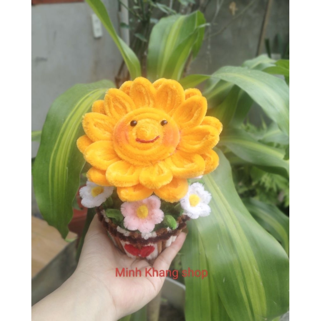 Chậu hoa để bàn mini, chậu hoa hướng dương mặt cười kẽm nhung, hoa hướng dương handmade, chậu hoa để bàn, chậu hoa mini
