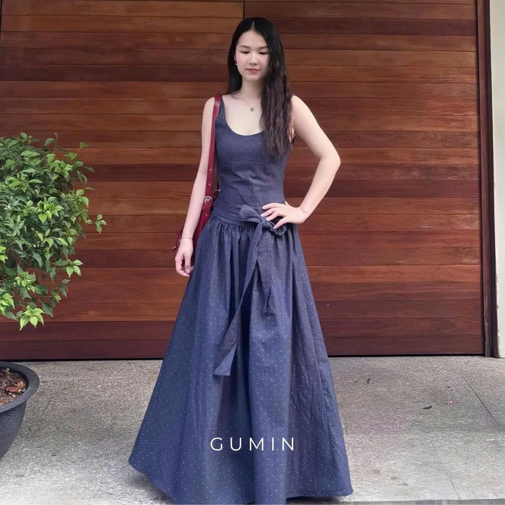 Váy bò chấm bi sát nách GUMIN thiết kế thắt nơ eo sang trọng, Đầm dài nữ vintage đi biển hẹn hò thanh lịch cao cấp