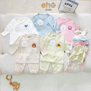 Eho Kids giới thiệu set đồ 3 chi tiết cho bé yêu: quần cạp cao và mũ đội đầu cùng tông màu.