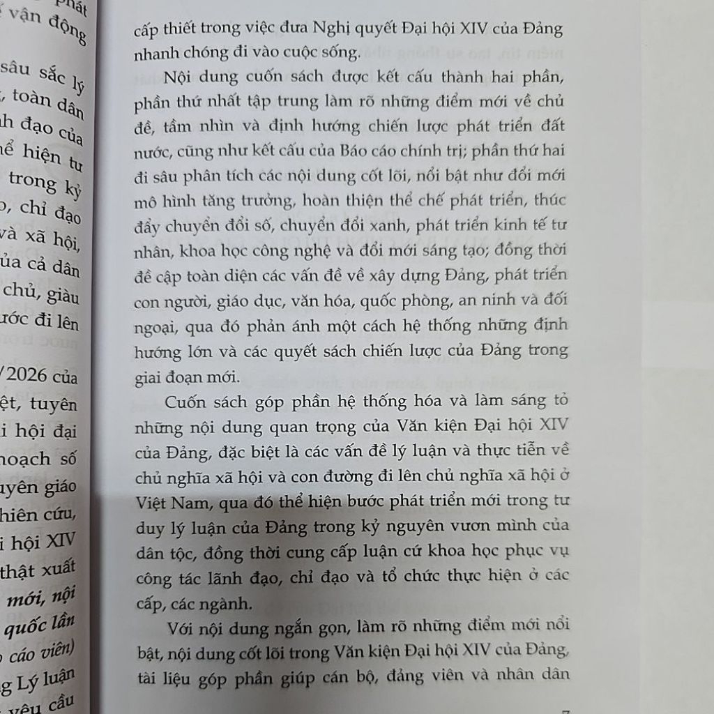 Sách - Tài liệu nghiên cứu về những điểm mới, nội dung cốt lõi trong văn kiện Đại hội Đại biểu toàn quốc lần thứ XIV...