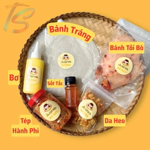 Bánh tráng phơi sương + tép hành phi+ bơ + sốt tắc + da heo + bánh tráng tỏi bò chua cay