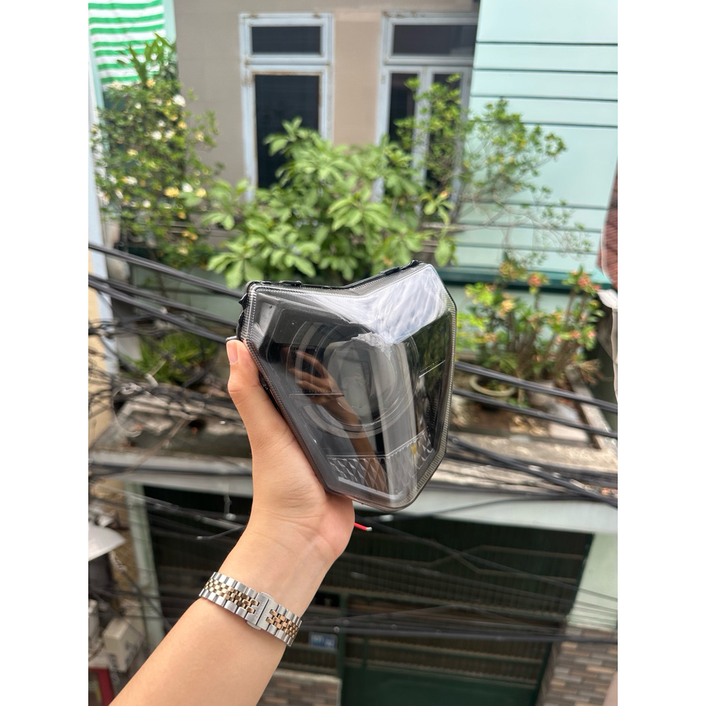 Bi 3.0 F11 choá zhipat xmen (chỉnh màu qua app)