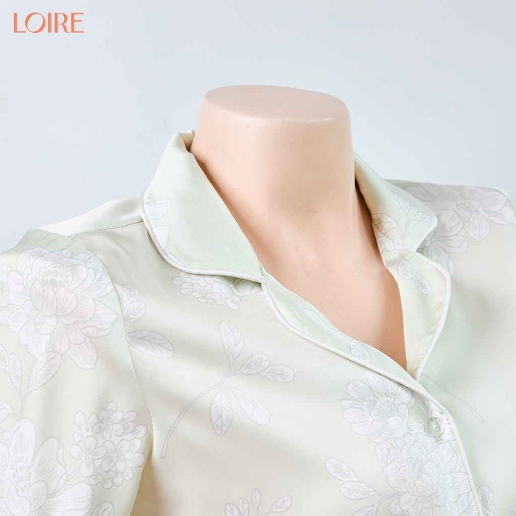 Bộ Mặc Nhà Loirechic FDMN260390 Chất Lụa Mềm Mát Họa Tiết Hoa Hồng