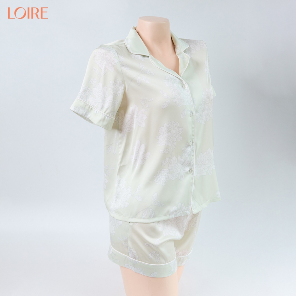 Bộ Mặc Nhà Loirechic FDMN260390 Chất Lụa Mềm Mát Họa Tiết Hoa Hồng