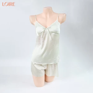 Bộ Ngủ 2 Dây Loirechic FDMN260393 Chất Lụa Mềm Mịn Nơ Đính Điểm