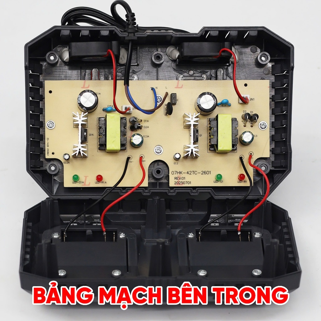 Sạc Nhanh Đôi Workfix WF-FC0203AF 21V 3A Có Quạt Làm Mát, Sạc Đồng Thời 2 Pin Lithium