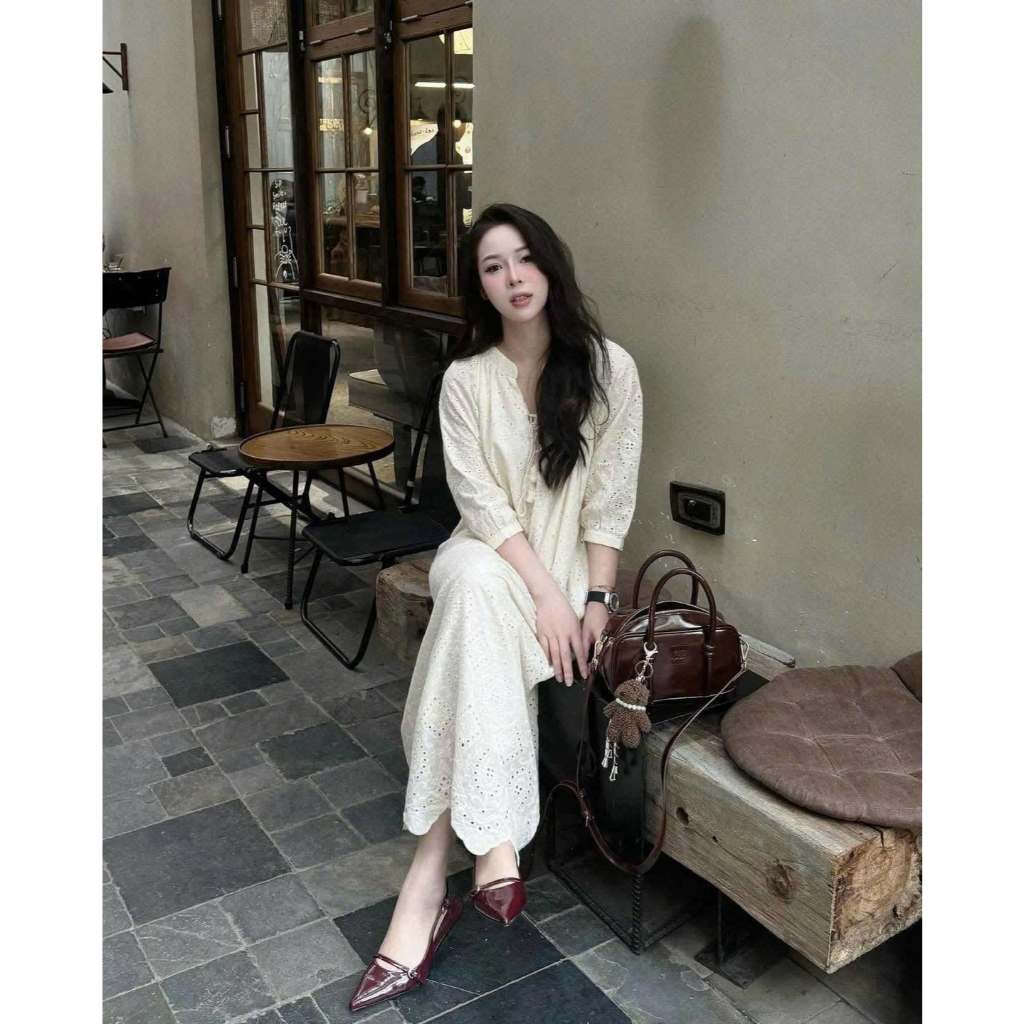 Váy Suông Thô Đục Lỗ Dáng Dài Cổ Chữ V Buộc Dây, Đầm Thêu Ren Boho Tiểu Thư Tay Bồng Đi Biển Cafe - CHAMIE STUDIO