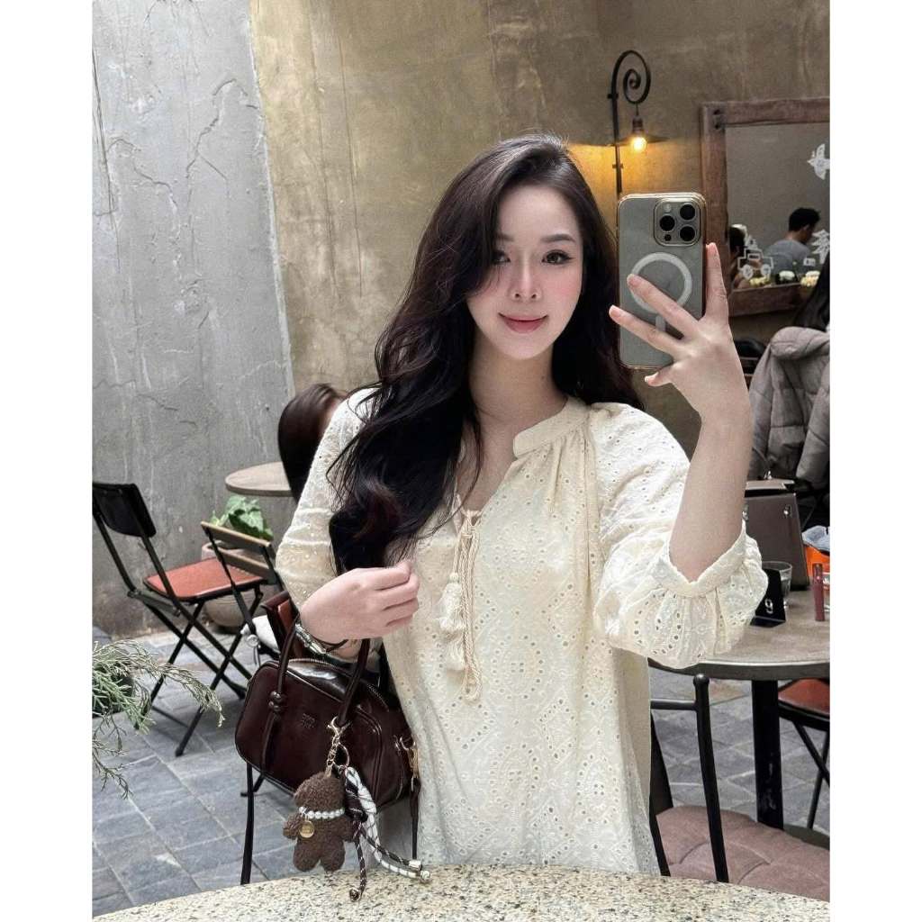Váy Suông Thô Đục Lỗ Dáng Dài Cổ Chữ V Buộc Dây, Đầm Thêu Ren Boho Tiểu Thư Tay Bồng Đi Biển Cafe - CHAMIE STUDIO