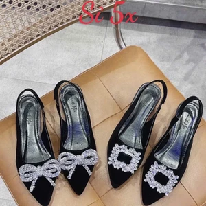 Giày sandal nhung đá có sẵn