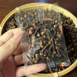 10g nụ đinh hương khô, dùng làm gia vị nấu ăn, dùng làm trà, trang trí
