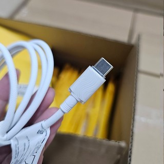 Cáp Sạc Nhanh Cao Cấp C to L Hàng Chuẩn Xuất Đức Chip C94 Công Suất 27W MAX Bọc Dù Siêu Chắc Chắn