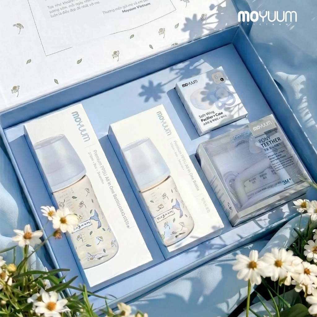 [Phiên Bản Giới Hạn] Set Quà Tặng Moyuum Blooming Edition - Gồm Bình Sữa, Ti Giả & Gặm Nướu Cho Bé