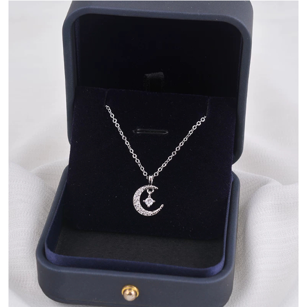 Dây Chuyền Mạ Bạc Crescent Dream  Đính Đá Zircon - Vòng Cổ Mặt Trăng Khuyết Và Ngôi Sao Thanh Lịch