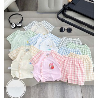 Bộ Sơ Sinh Cộc Tay Vạt Chéo Mềm Mịn, Không Gây Kích Ứng Cho Bé Thoáng Mát Màu Xinh Cho Bé 3-9 Kg - SS14