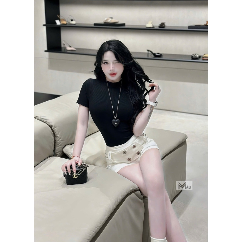 Áo body suits cổ tròn cộc tay mix đồ siu hách dáng