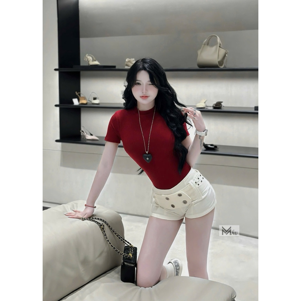 Áo body suits cổ tròn cộc tay mix đồ siu hách dáng
