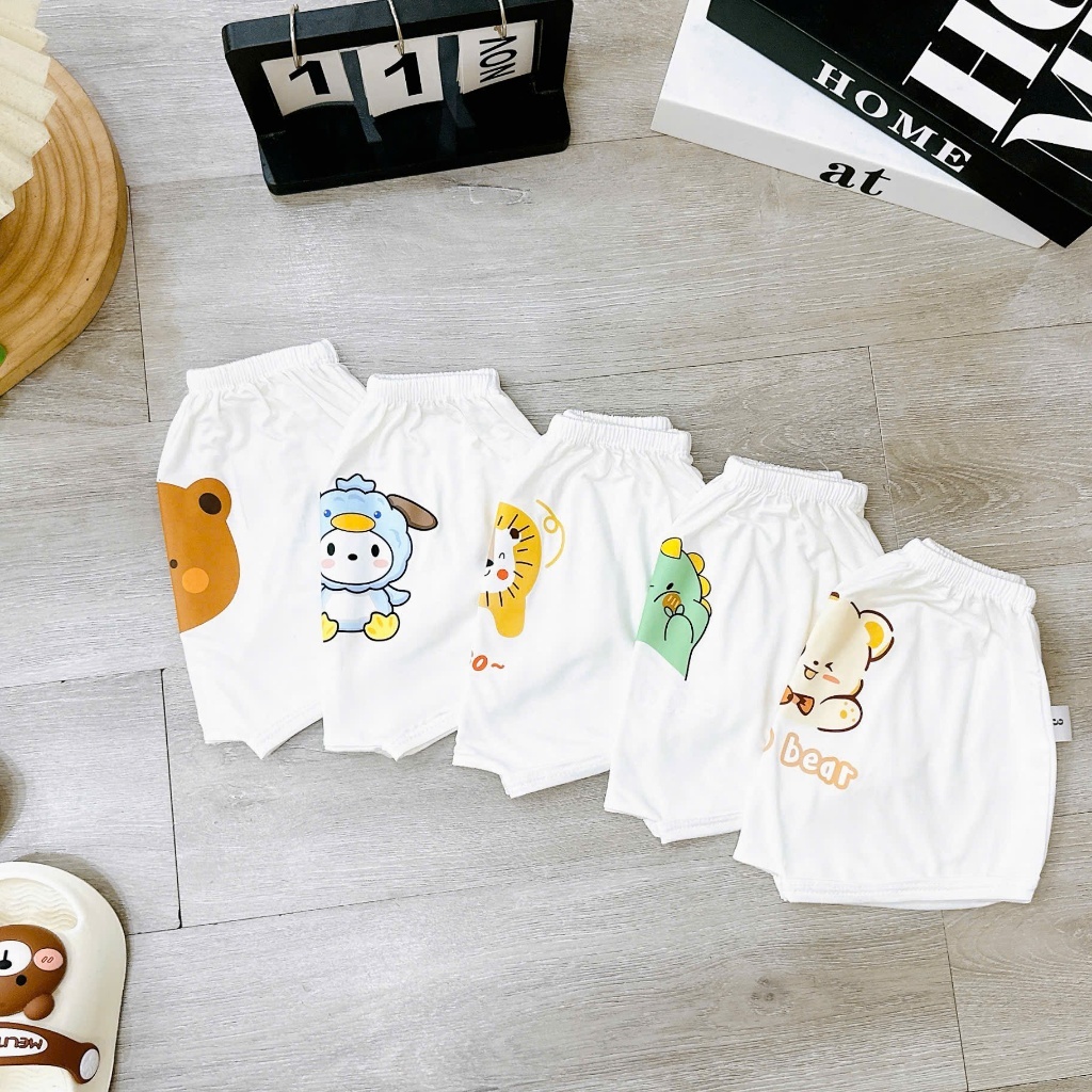 Quần đùi chip ĐÁP MÔNG NỀN TRẮNG KEM in hình thú đáng yêu cho bé 4-14kg