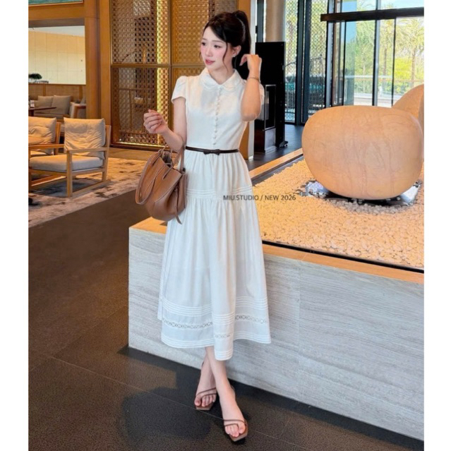 Váy TK dáng dài cổ sen phối viền ren đính cúc bọc sang chảnh,Đầm maxi trắng tay ngắn bo eo kèm đai nơ thanh lịch công sở