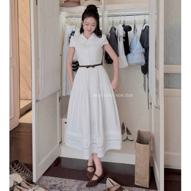 Váy TK dáng dài cổ sen phối viền ren đính cúc bọc sang chảnh,Đầm maxi trắng tay ngắn bo eo kèm đai nơ thanh lịch công sở