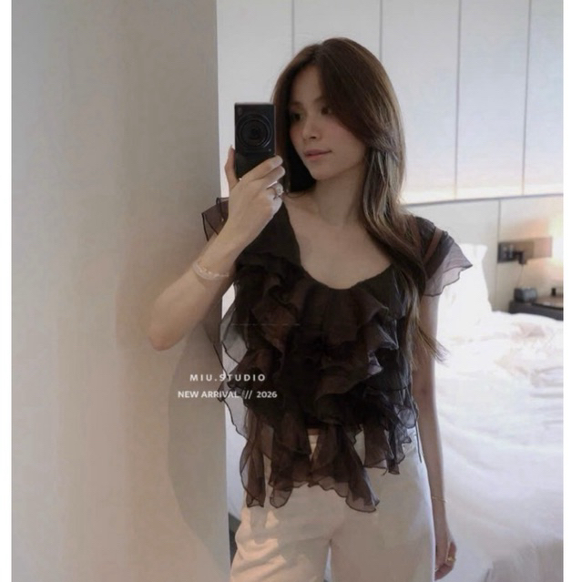 Áo voan tơ trễ vai cổ V phối bèo nhún tầng bồng bềnh sang chảnh, Áo kiểu nữ thiết kế dáng croptop 2 màu mix đồ cực xinh
