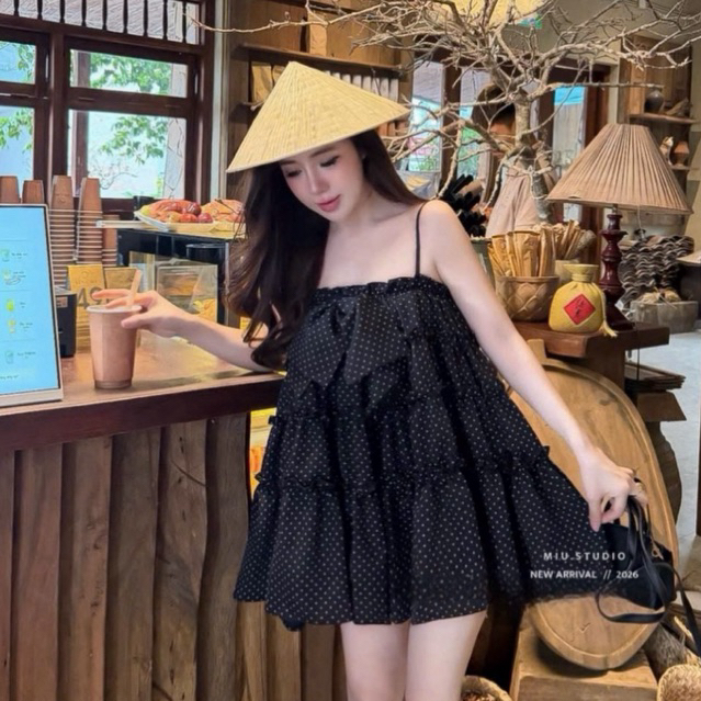 MIU.STUDIO• Váy 2 dây châm bi dáng babydoll xoè tầng phối nơ sang chảnh ,Đầm nữ bánh bèo dáng rộng phối bèo tầng cao cấp