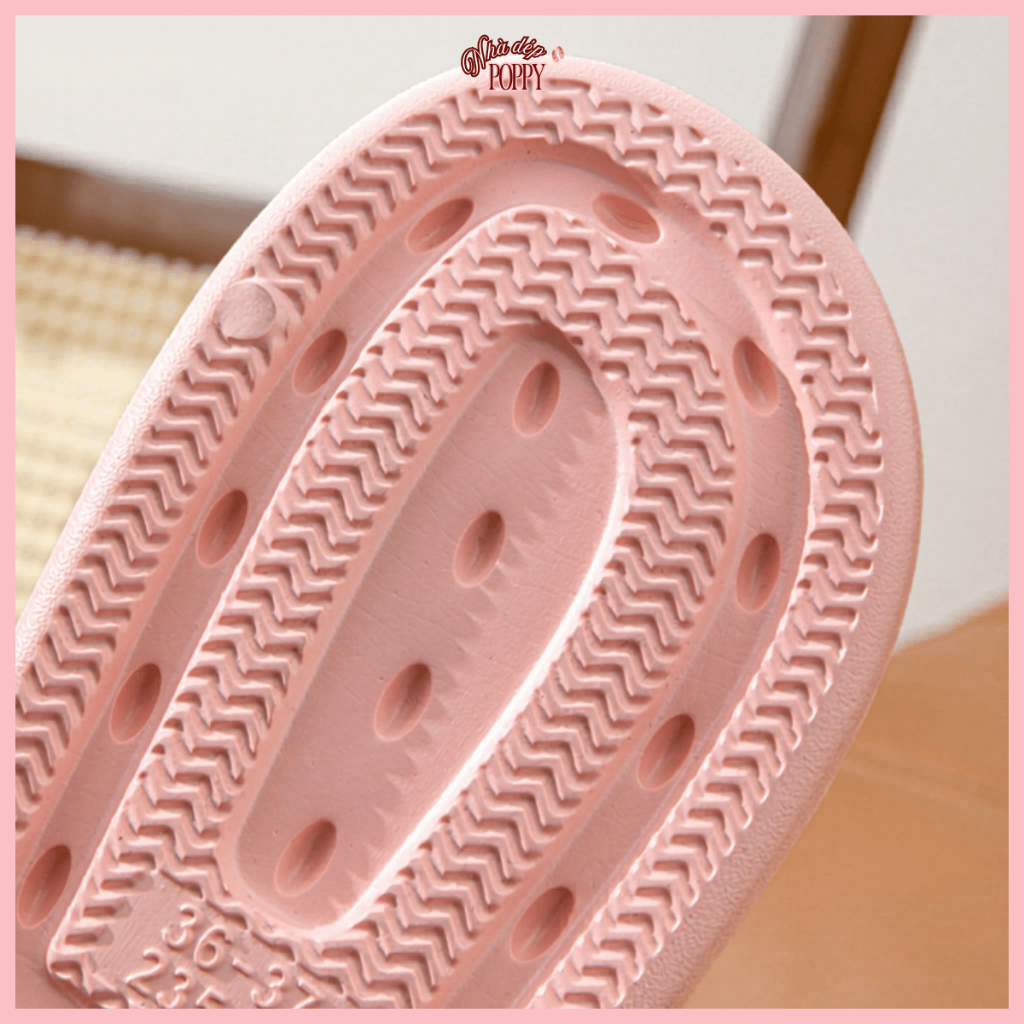 Dép Bánh Mì Thời Trang 2026, Dép Đế Gợn Sóng Chống Trơn Chống Trượt Tặng Sticker Gấu Dễ Thương