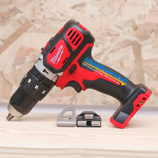 Máy khoan pin M18 BPD Milwaukee, máy khoan tường, khoan gỗ, khoan kim loại. Máy khoan 18V chính hãng