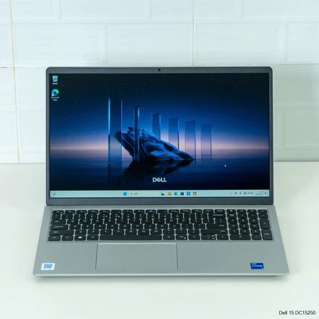 Laptop Dell 15 DC15250 i5-1334U RAM 8GB SSD 512GB 15.6 inch Full HD Văn Phòng Học Tập Chính Hãng