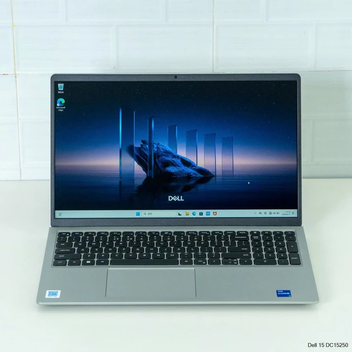 Laptop Dell 15 DC15250 i5-1334U RAM 8GB SSD 512GB 15.6 inch Full HD Văn Phòng Học Tập Chính Hãng