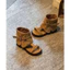 Giày sandal trẻ em mùa hè 2026 mới, kiểu Hàn Quốc, sandal cao cổ thời trang kiểu La Mã với khóa dành cho bé gái.