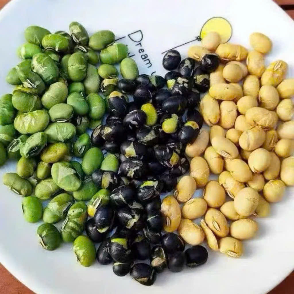 Đậu sấy giòn mix 3 loại đậu đen, đậu xanh, đậu nành ăn liền
