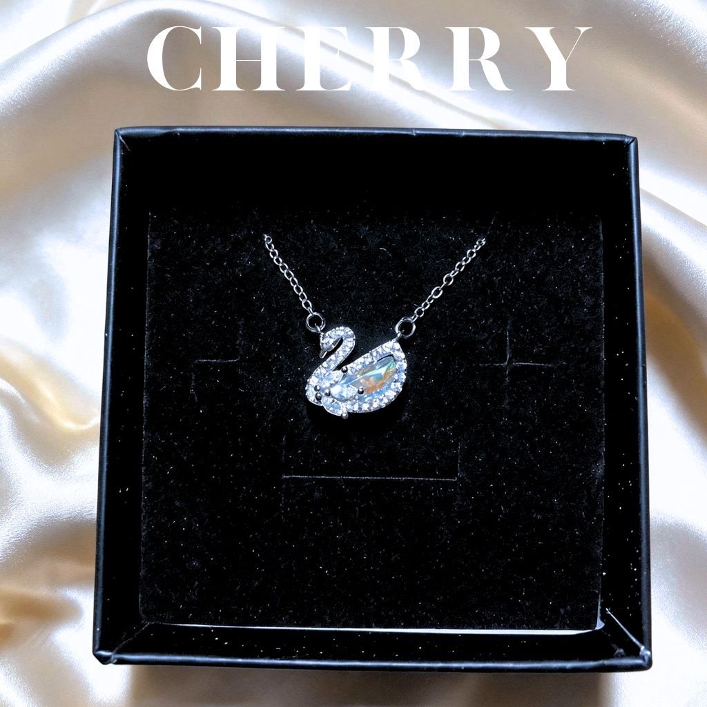 [ Hàng loại 1] Dây chuyền nữ titan thiên nga mặt đá nhiều màu Crystal SWAN cầu vồng CHERRY JEWELRY