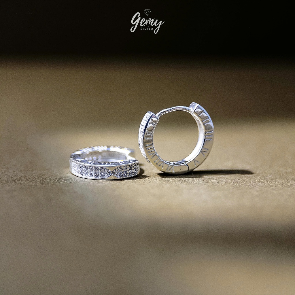Khuyên tai tròn nam bạc 925 Timeless đính đá khắc số La Mã cực chất(1 chiếc) | GEMY SILVER KN124