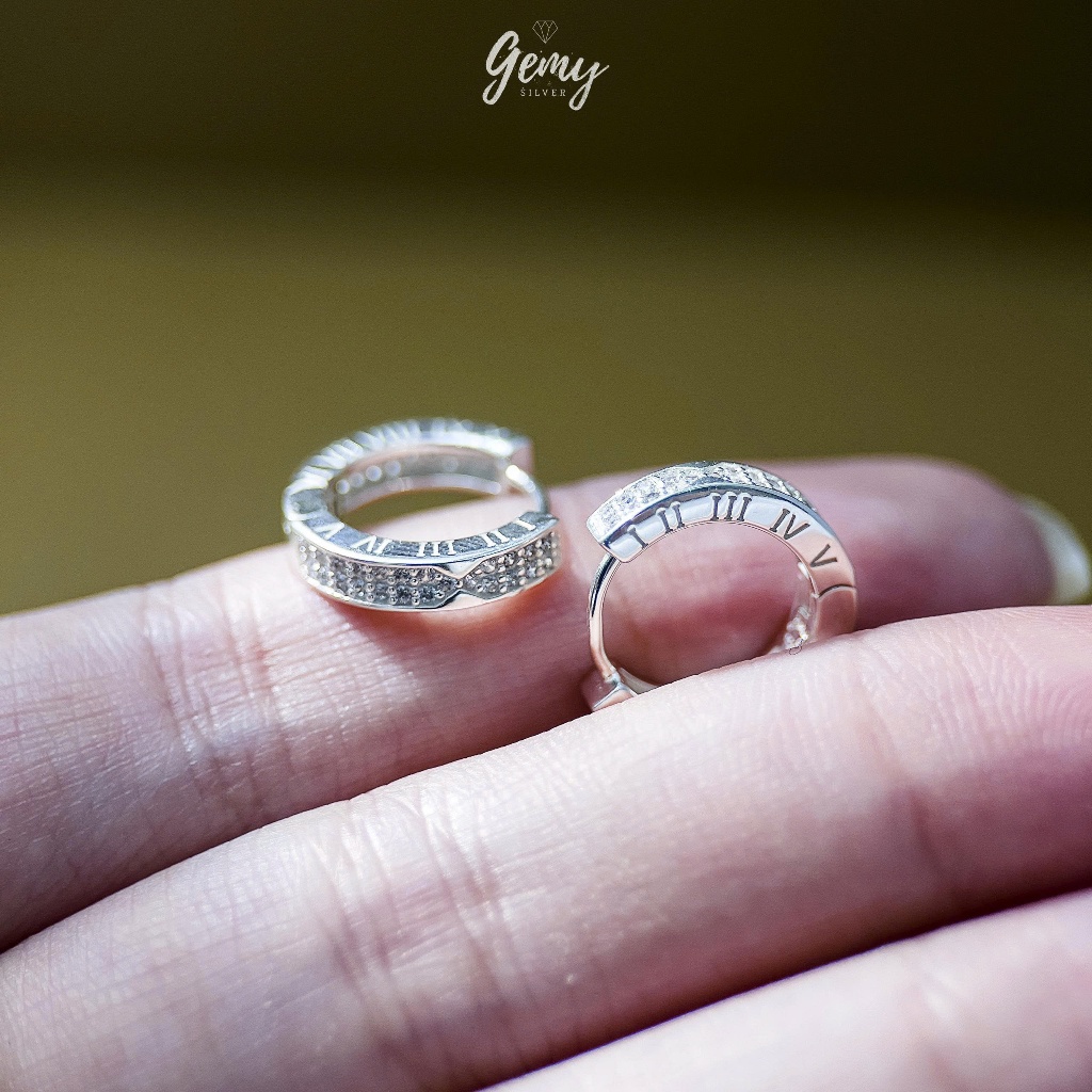 Khuyên tai tròn nam bạc 925 Timeless đính đá khắc số La Mã cực chất(1 chiếc) | GEMY SILVER KN124