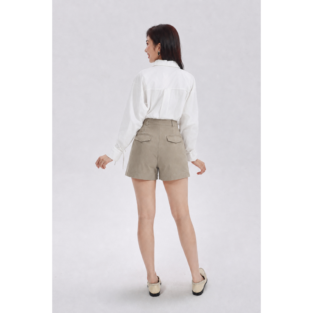 Quần Short Kaki Gmorning - GUMAC Form Suông Rộng Xếp Ly Thân Trước Túi Xéo Tiện Lợi Túi Giả Sau Tinh Tế YSHG06006